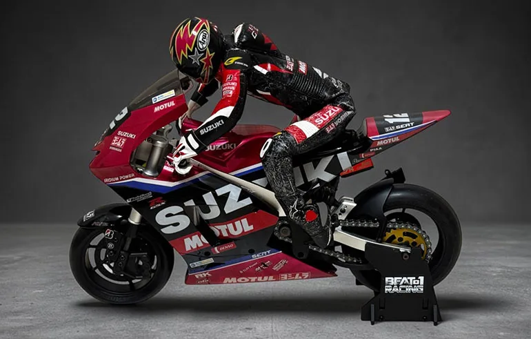 Scopri il Beat One MOTOEP1SP Edizione Limitata ‘Leather Suit Hang-On Racer’ con Telaio in Alluminio