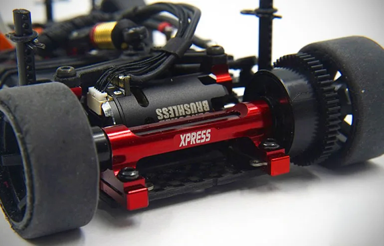 Améliorez votre performance avec le support de différentiel en aluminium RC Xpress Pixel Z1