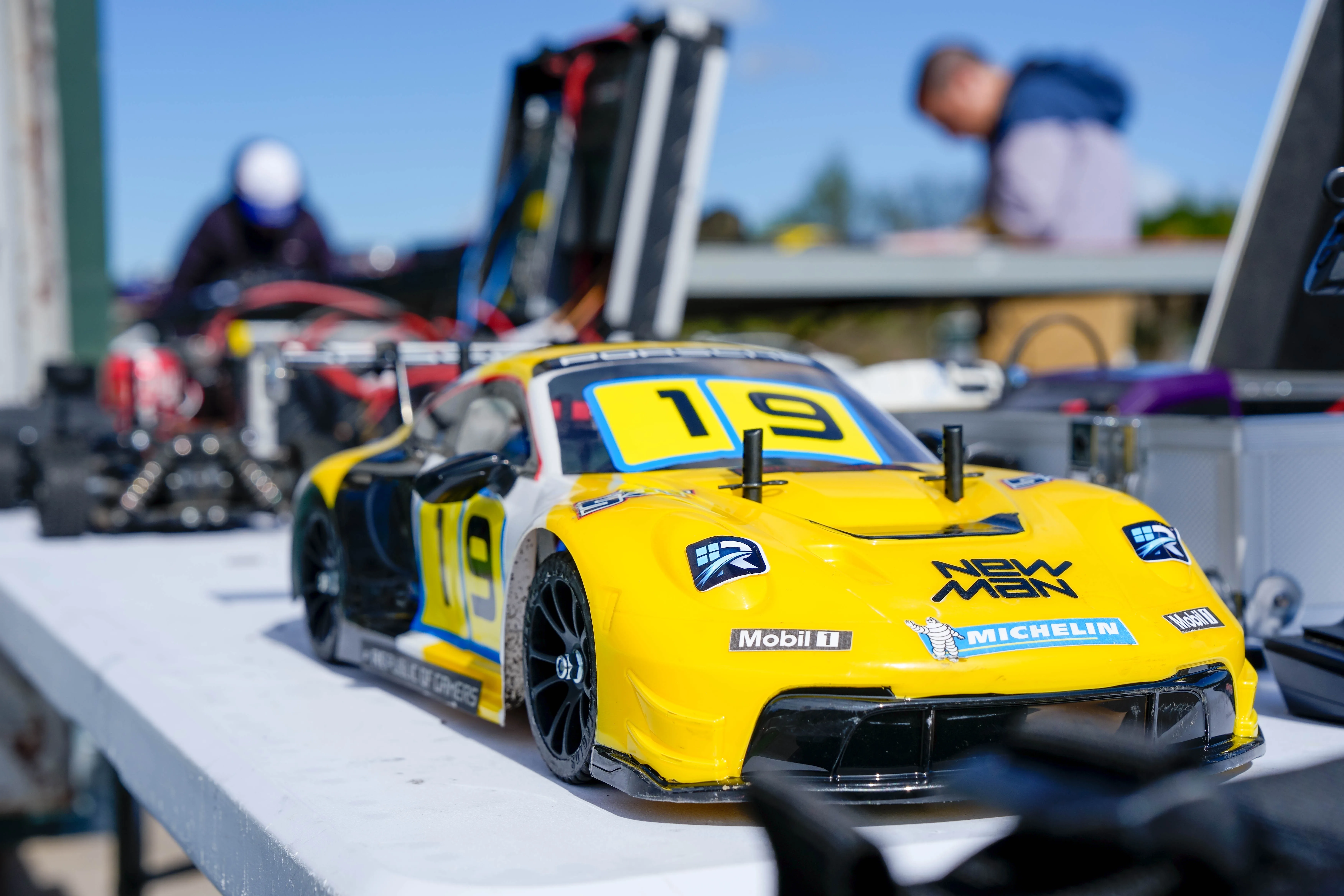 Porsche Cup Tamiya: Emocionante 2ª Prueba en el Circuito Sometimes de Palma de Mallorca